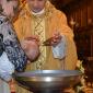039 Fr Richard baptising his nephew Mattia, Karol, Gorg