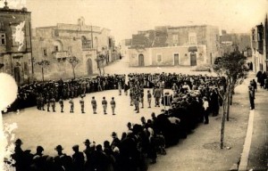 il-parata ta l-iscouts fil-pjazza 1945