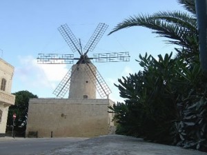 01-The Old Lady of Xaghra