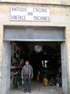 001 Mr Hili at the entrance to his Museum