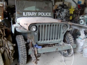 043 US Military Police Jeep
