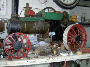 046 model of antique machinery